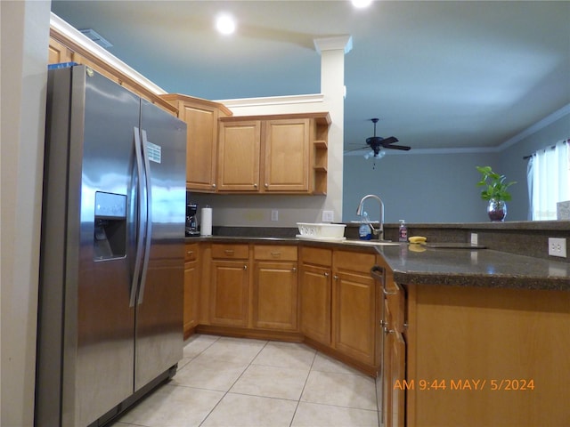 kitchen featuring kitchen peninsula, ceiling fan, crown molding, stainless steel refrigerator with ice dispenser, and sink