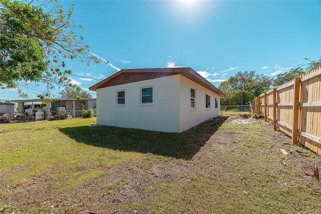 1328 Barry St, Clearwater, FL 33756 - view of side of property