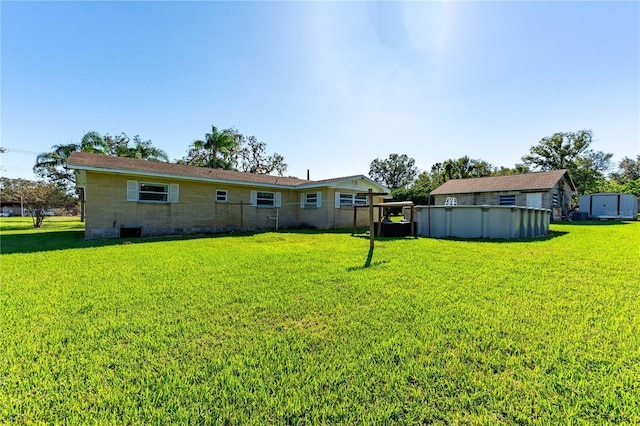 view of yard with central AC unit