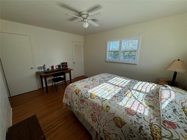 7886 9th Ave S, Saint Petersburg, FL 33707 - bedroom with wood finished floors and a ceiling fan