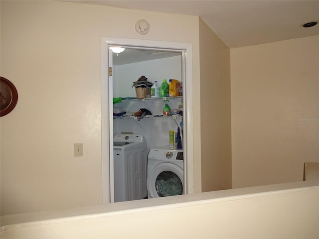 13936 Clubhouse Cir Unit 13936, Tampa, FL 33618 - clothes washing area with washing machine and dryer and laundry area