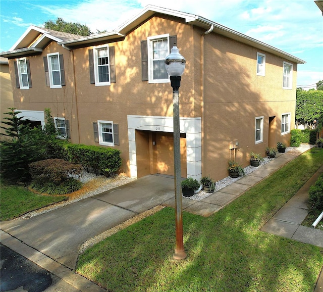 view of front of home with a front yard