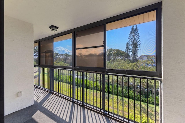 view of sunroom / solarium