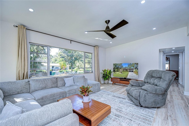 1802 E Hamilton Ave, Tampa, FL 33610 - living room featuring ceiling fan, light wood-type flooring, and recessed lighting
