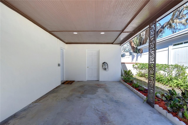 1802 E Hamilton Ave, Tampa, FL 33610 - view of patio / terrace