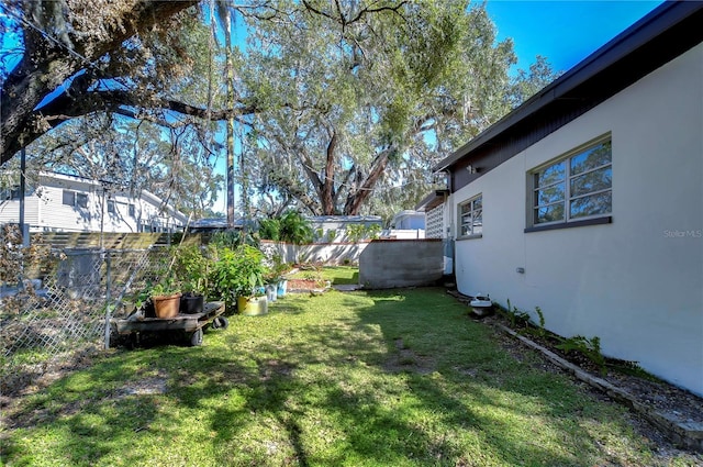 1802 E Hamilton Ave, Tampa, FL 33610 - view of fenced backyard