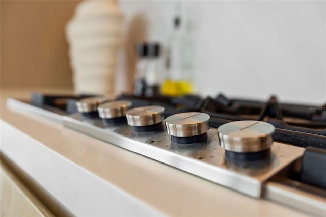 interior details featuring stainless steel cooktop