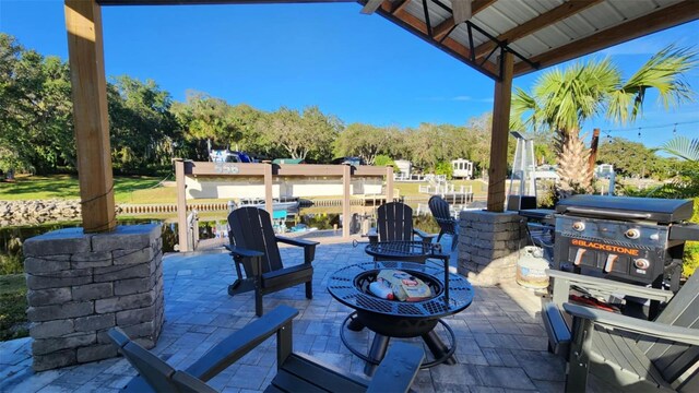 556 Waterway Dr, Lake Wales, FL 33898 - photo 2