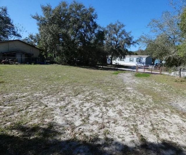 Listing photo 3 for 9632 Xenia St, New Port Richey FL 34654