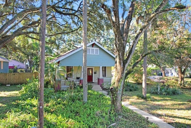 view of front of home with covered porch