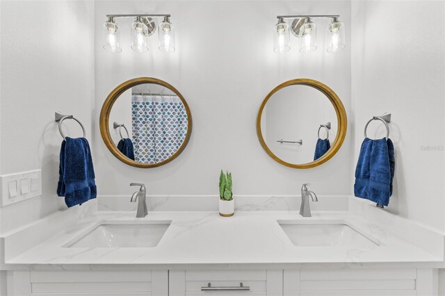 4586 Hickory Oak Dr, Brooksville, FL 34601 - full bathroom with double vanity
