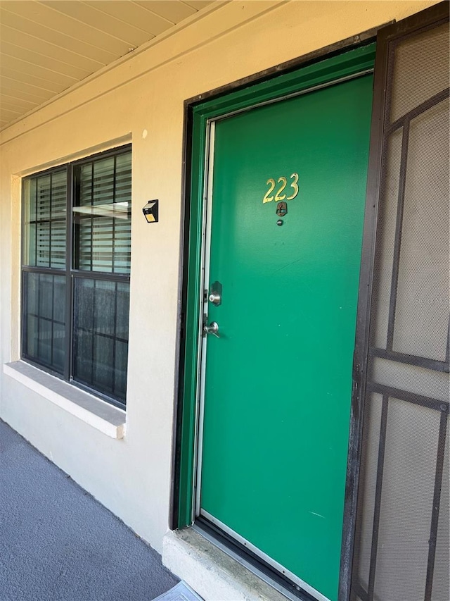 view of entrance to property