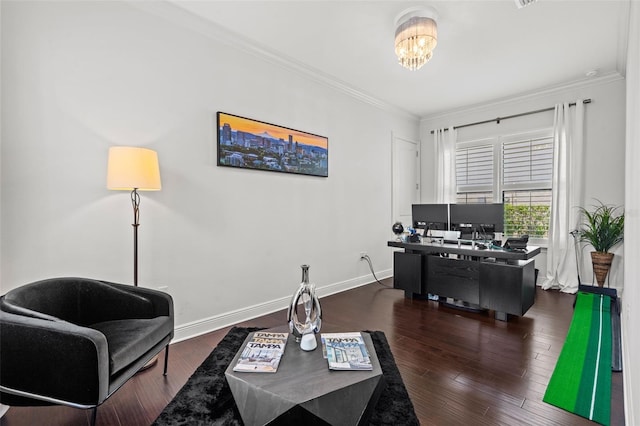 living room featuring dark wood-type flooring, ornamental molding, and a chandelier