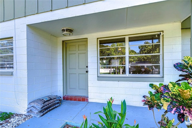 view of entrance to property