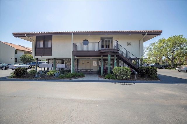 1515 Pinellas Bayway S Unit B28, Tierra Verde, FL 33715 - view of property with stairway