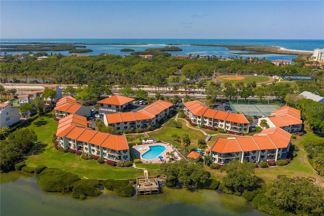 bird's eye view with a water view