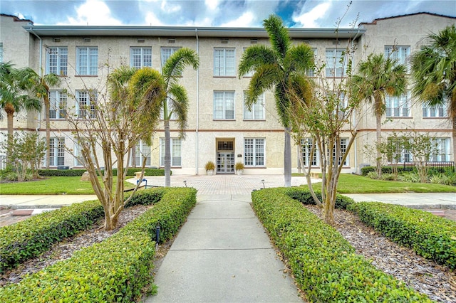 701 Mirror Lake Dr N Unit 309, Saint Petersburg, FL 33701 - view of building exterior