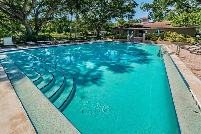 2690 Coral Landings Blvd Unit 722, Palm Harbor, FL 34684 - view of community pool