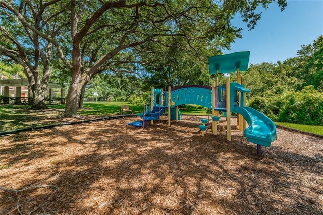 2690 Coral Landings Blvd Unit 722, Palm Harbor, FL 34684 - view of community play area