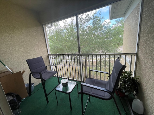 view of sunroom / solarium