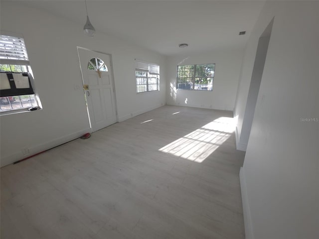 3102 W Leroy St Unit A, Tampa, FL 33607 - entrance foyer with baseboards