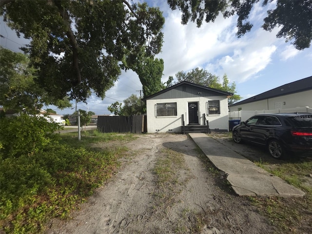 3102 W Leroy St Unit A, Tampa, FL 33607 - view of front facade with crawl space and entry steps