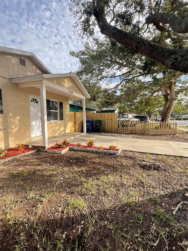 view of yard featuring a porch