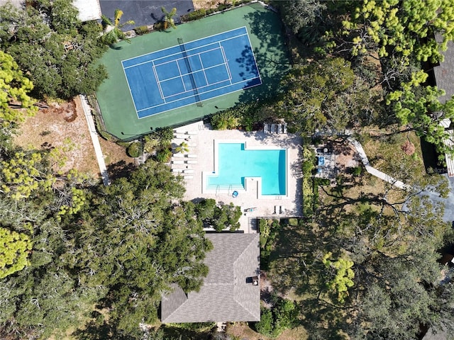1106 Lennox Rd W, W, Palm Harbor, FL 34683 - view from above of property with a pool area