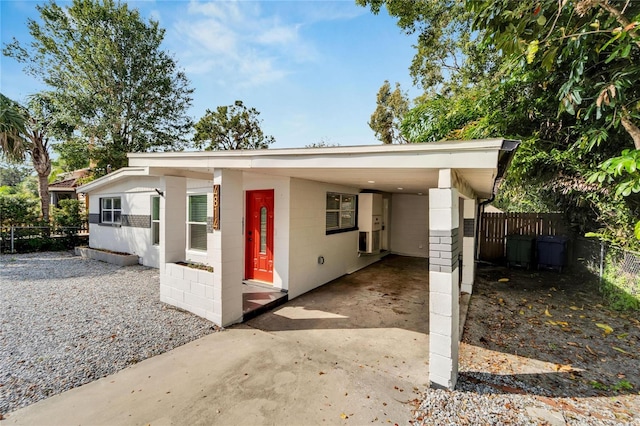 view of front of house with a carport