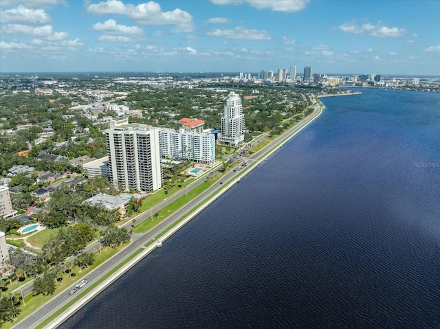 bird's eye view with a water view