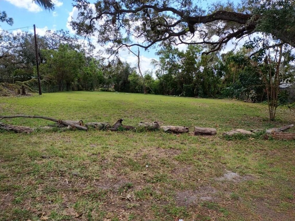 820 26th Ave E, Bradenton, FL 34208