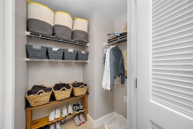 view of spacious closet