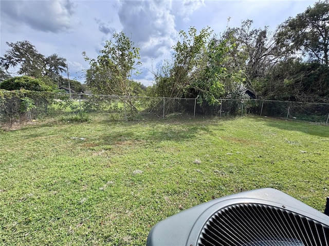 view of yard featuring cooling unit