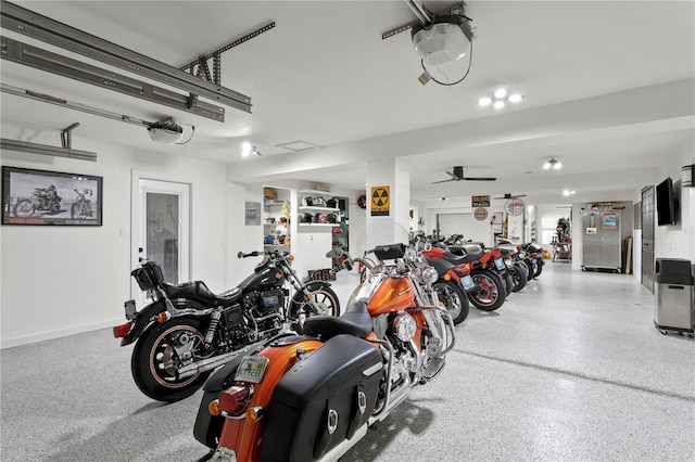 garage featuring ceiling fan