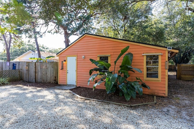 view of outbuilding