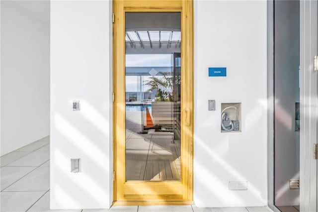 777 3rd Ave N Unit 1203, Saint Petersburg, FL 33701 - entryway featuring tile patterned floors