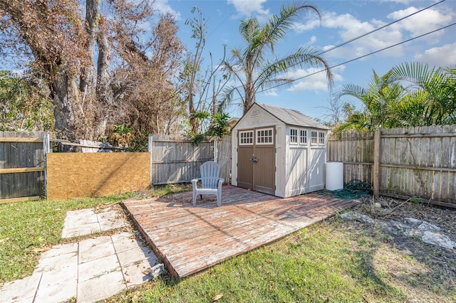 view of outbuilding with a yard