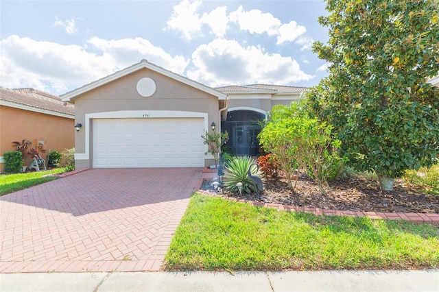 view of front of house with a garage