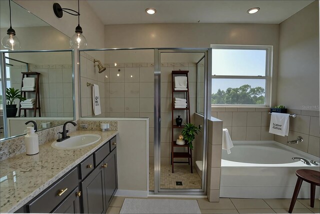 1027 Ocean Spray Dr, Ruskin, FL 33570 - photo 48