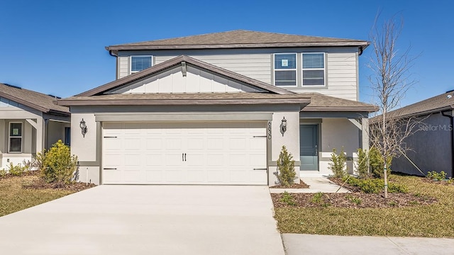 view of front of property with a front lawn