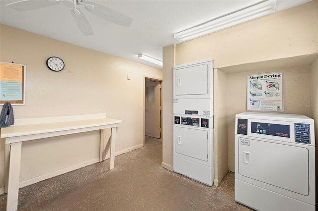 washroom featuring ceiling fan and stacked washer and dryer