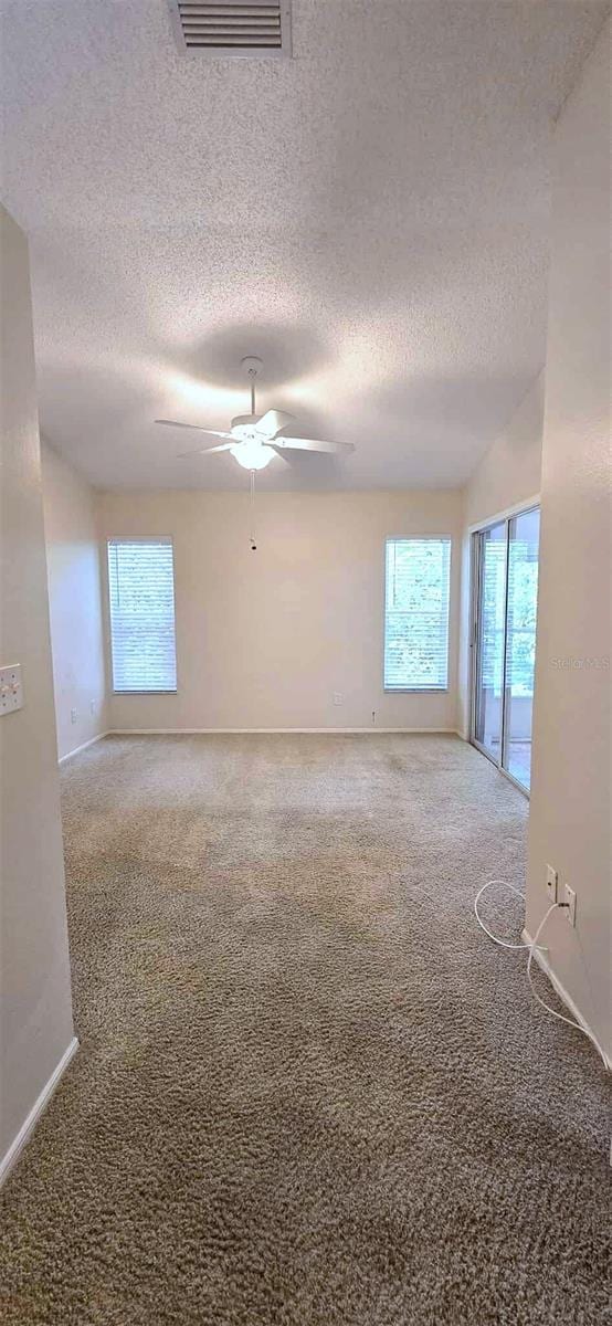 4234 Chesterfield Cir, Palm Harbor, FL 34683 - photo 27