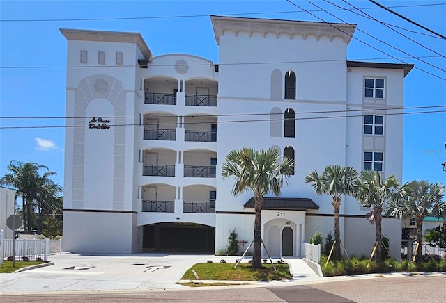 211 Dolphin Pt Unit 202, Clearwater Beach, FL 33767 - view of apartment building / complex
