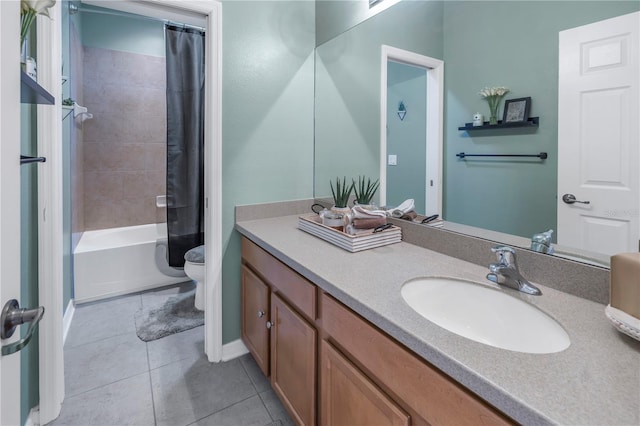 full bath featuring tile patterned flooring, vanity, toilet, shower / bath combination with curtain, and baseboards
