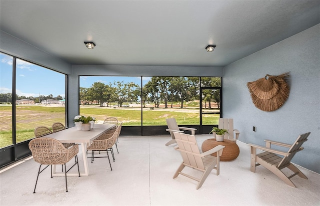 view of sunroom / solarium