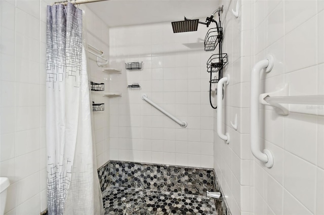 bathroom with walk in shower