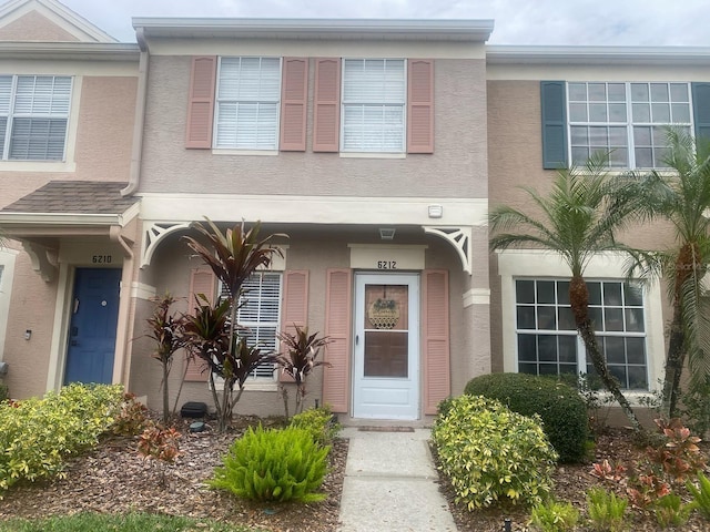 6212 Bayside Key Dr, Tampa, FL 33615 - view of property featuring stucco siding