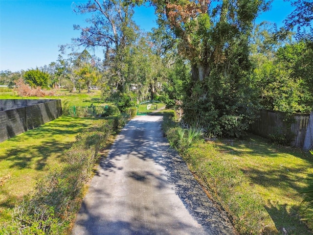 1810 Curry Rd, Lutz, FL 33549