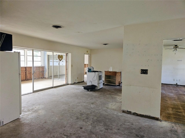 4354 50th Ter S, Saint Petersburg, FL 33711 - photo 3