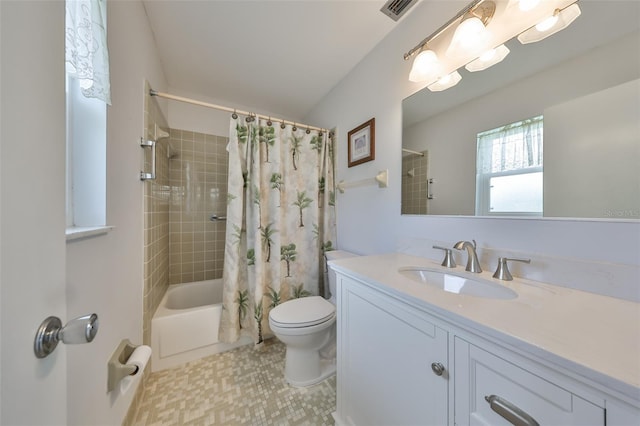 1529 Allegheny Dr, Sun City Center, FL 33573 - photo 18